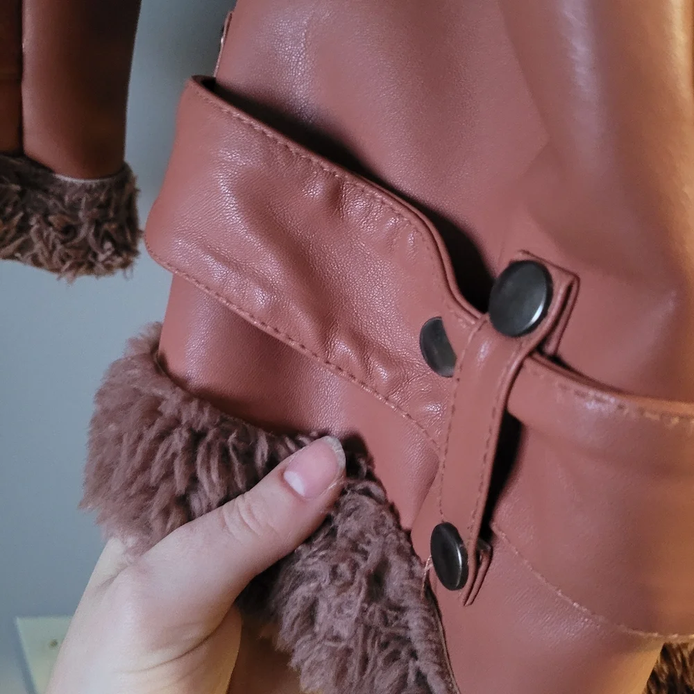 Avec le filles pink faux fur pilots jacket - Picture 4 of 14